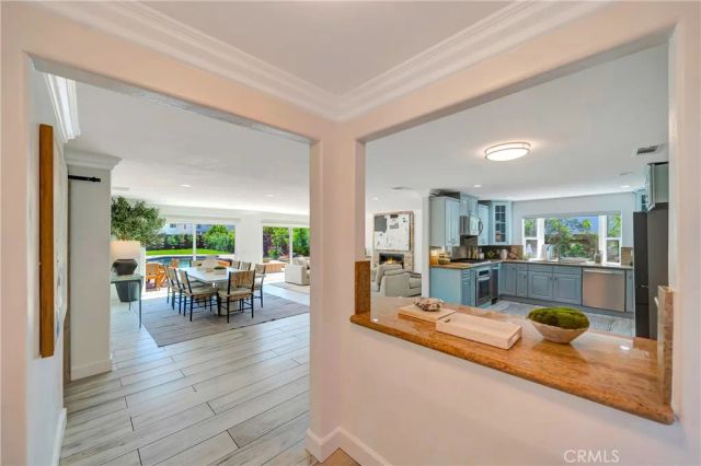 5420 Parkmor, Calabasas, CA 91302