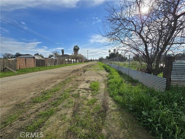 2299 E Childs, Merced, CA 95341
