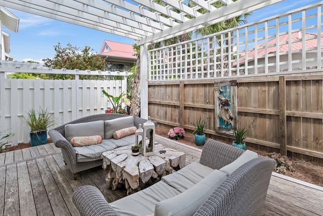 82 Sandalwood Drive, Santa Rosa Beach, FL 32459