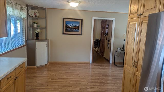 17104 24th Avenue SE, Bothell, WA 98012