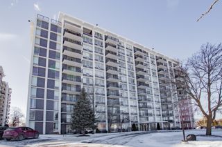 8801 W Golf Road 6B, Niles, IL 60714