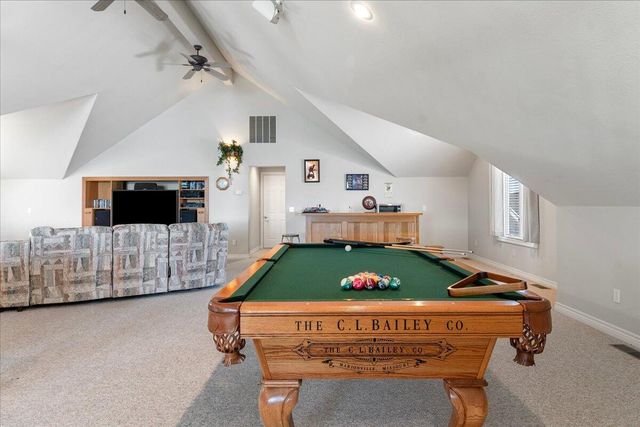 500 Navajo Trail, Kimberling City, MO 65686