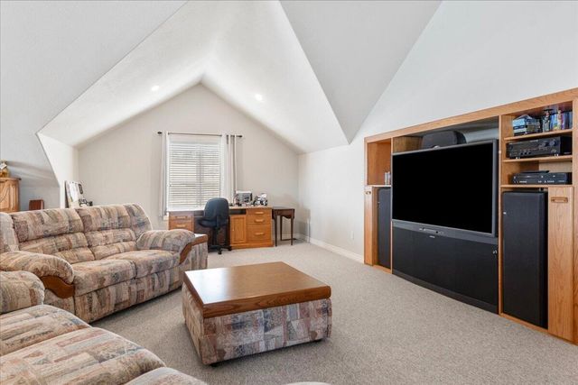 500 Navajo Trail, Kimberling City, MO 65686