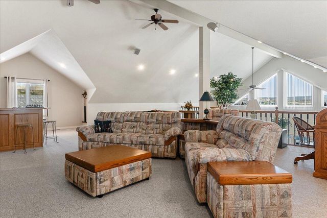 500 Navajo Trail, Kimberling City, MO 65686