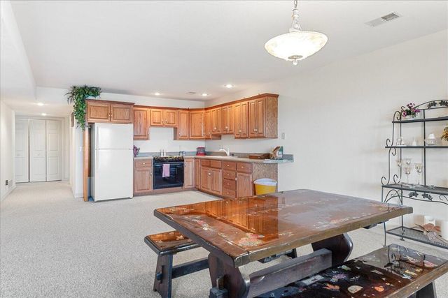 500 Navajo Trail, Kimberling City, MO 65686