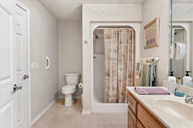 500 Navajo Trail, Kimberling City, MO 65686