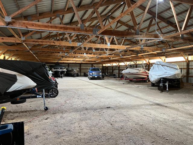 500 Navajo Trail, Kimberling City, MO 65686