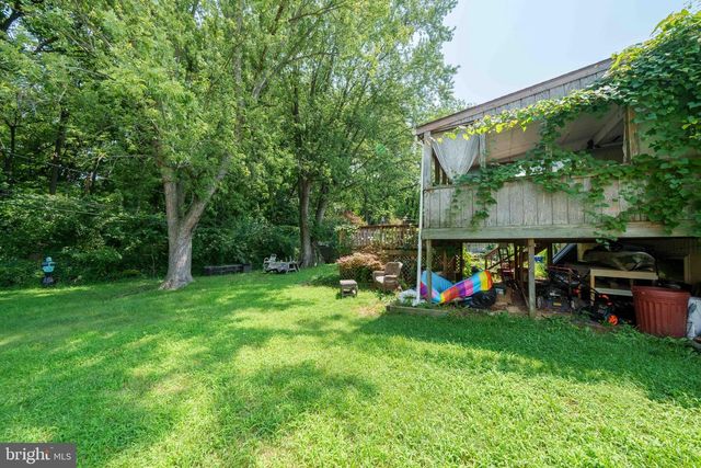 48 GILL DR, Newark, DE 19713