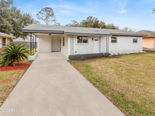 1311 Dillard Street, New Iberia, LA 70560