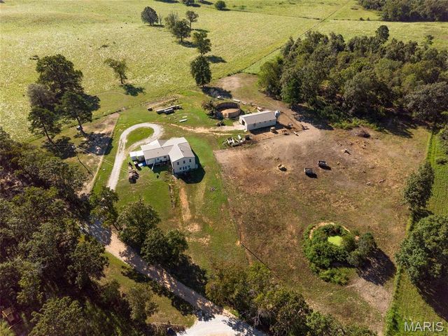 1206 Roark Drive, Summersville, MO 65571