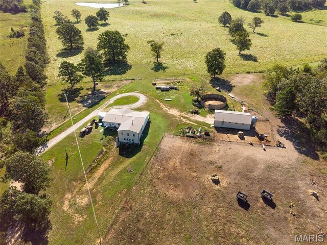 1206 Roark Drive, Summersville, MO 65571