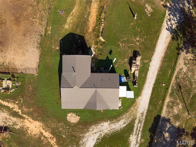 1206 Roark Drive, Summersville, MO 65571