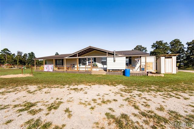 1206 Roark Drive, Summersville, MO 65571