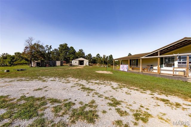 1206 Roark Drive, Summersville, MO 65571