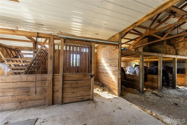 1206 Roark Drive, Summersville, MO 65571