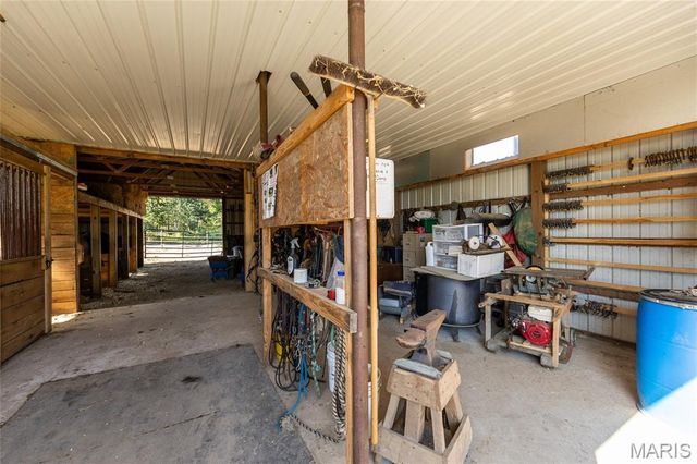 1206 Roark Drive, Summersville, MO 65571