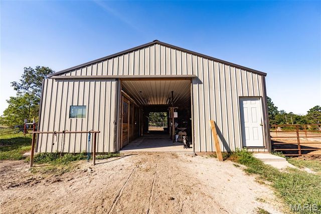 1206 Roark Drive, Summersville, MO 65571