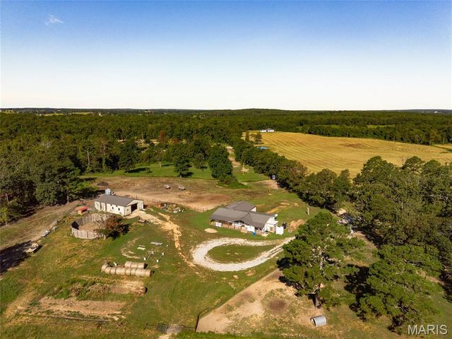 1206 Roark Drive, Summersville, MO 65571