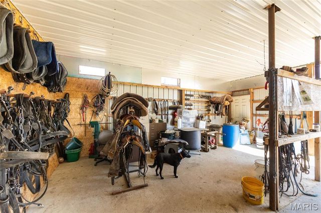 1206 Roark Drive, Summersville, MO 65571