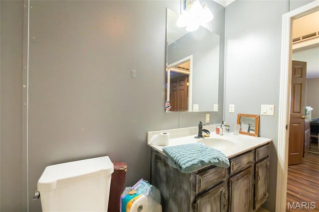 1206 Roark Drive, Summersville, MO 65571