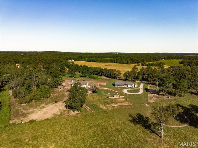 1206 Roark Drive, Summersville, MO 65571