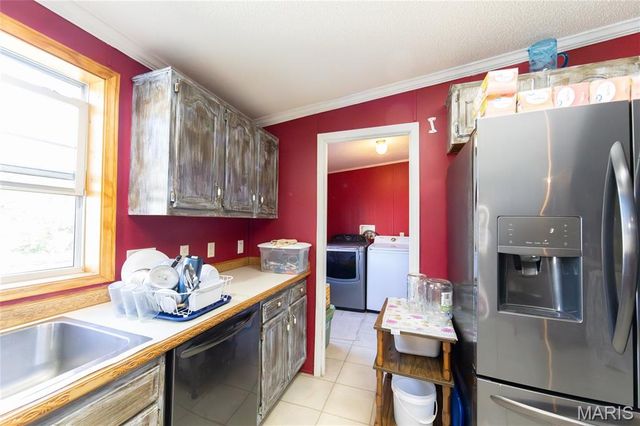 1206 Roark Drive, Summersville, MO 65571