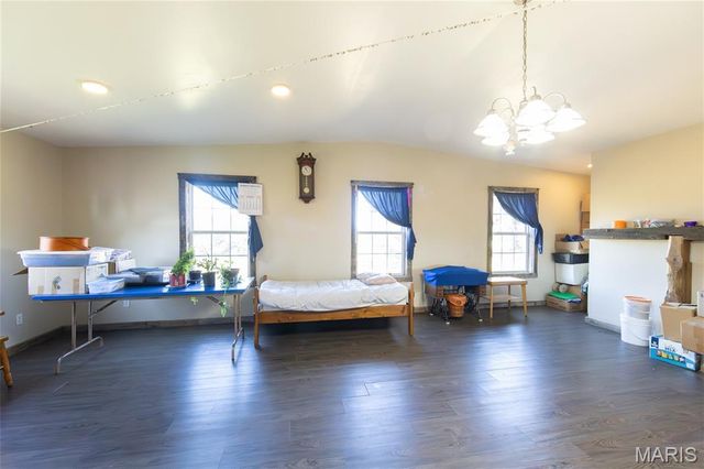 1206 Roark Drive, Summersville, MO 65571