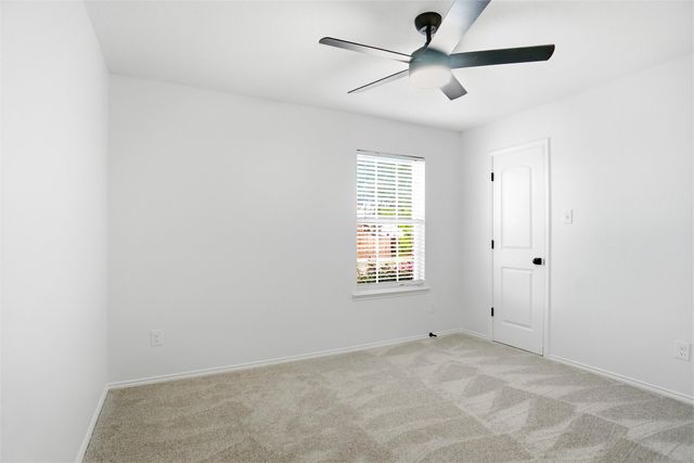 215 Willow Creek Lane, Terrell, TX 75160