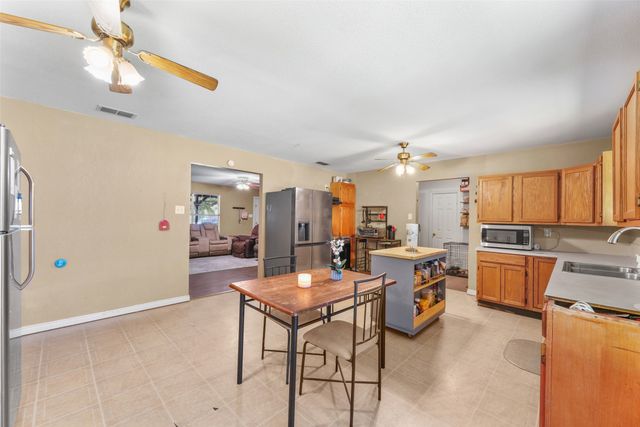 1112 Caprice Drive, Grand Saline, TX 75140