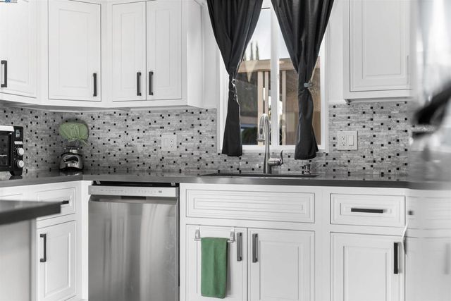 900 Golden Wheel Park Dr, San Jose, CA 95112