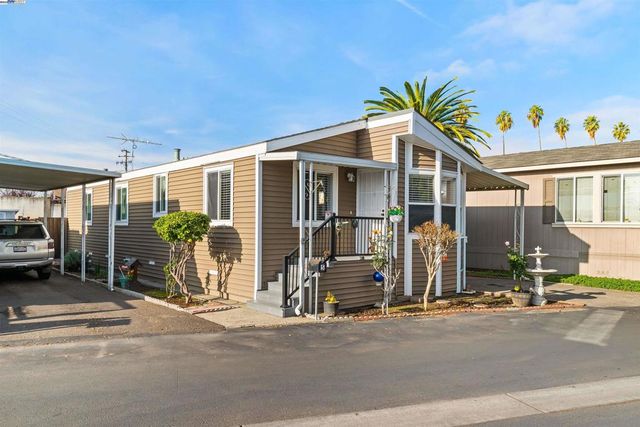 900 Golden Wheel Park Dr, San Jose, CA 95112