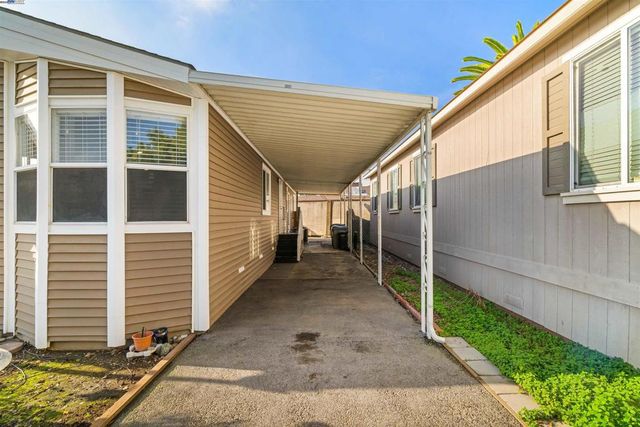 900 Golden Wheel Park Dr, San Jose, CA 95112