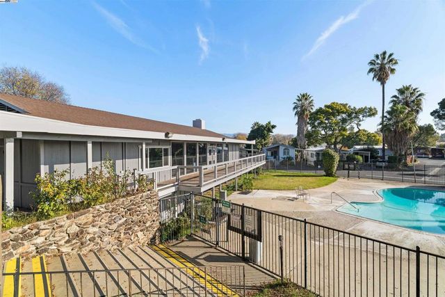 900 Golden Wheel Park Dr, San Jose, CA 95112