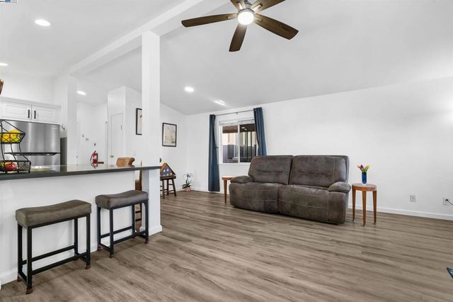 900 Golden Wheel Park Dr, San Jose, CA 95112