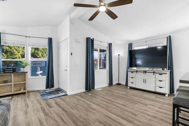 900 Golden Wheel Park Dr, San Jose, CA 95112