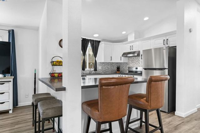 900 Golden Wheel Park Dr, San Jose, CA 95112