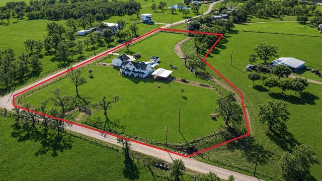 3103 Brundrett Road, Wallis, TX 77485