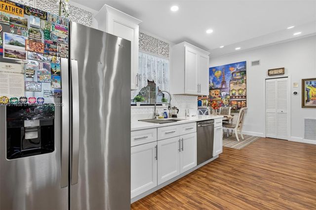 701 NW 41st Ter, Deerfield Beach, FL 33442