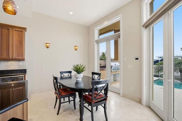 761 NORTON STREET, Longboat Key, FL 34228