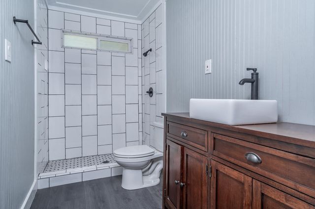 302 N Austin ST, Coupland, TX 78615