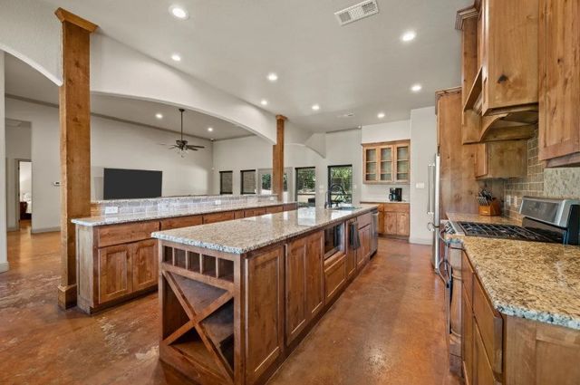 3019 Fm-718, Newark, TX 76071