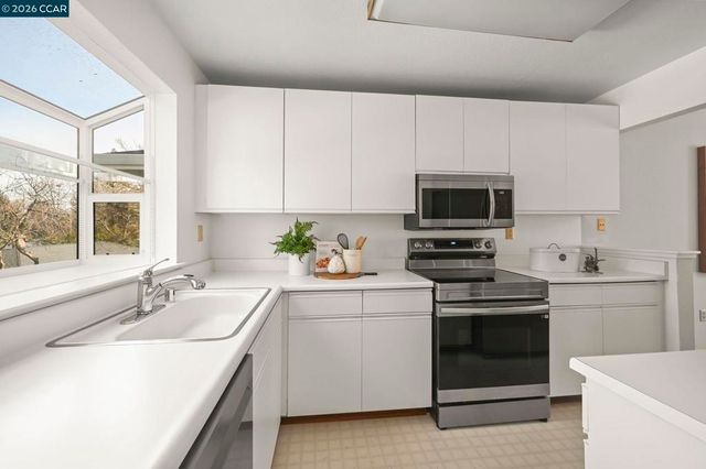 1304 Walden Rd 248, Walnut Creek, CA 94597