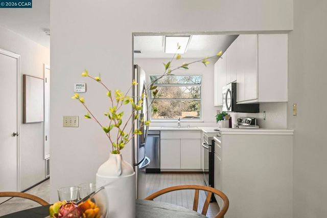 1304 Walden Rd 248, Walnut Creek, CA 94597