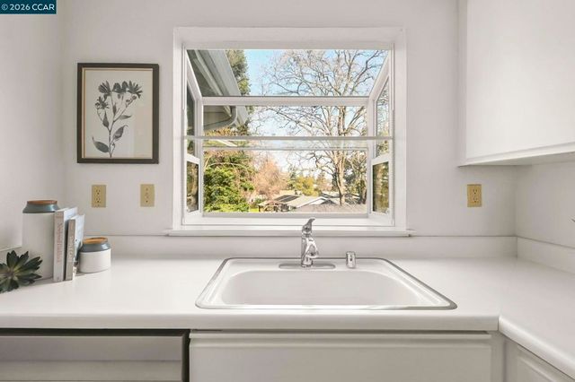 1304 Walden Rd 248, Walnut Creek, CA 94597