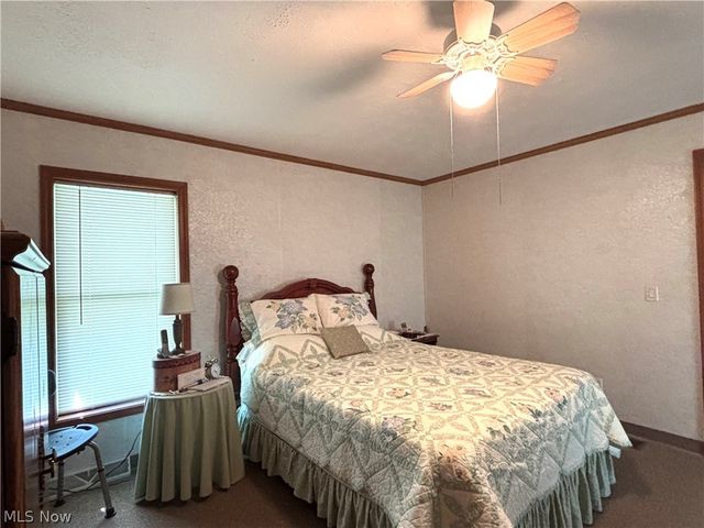 1229 Columbiana Lisbon Road 116, Columbiana, OH 44408