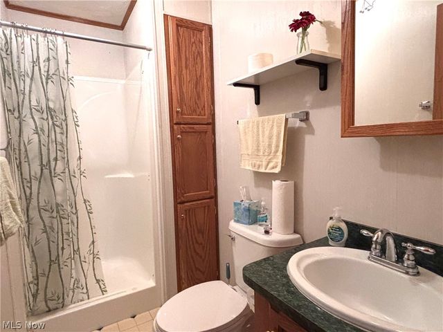 1229 Columbiana Lisbon Road 116, Columbiana, OH 44408