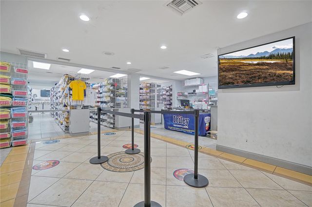 2924 W Flagler St, Miami, FL 33135