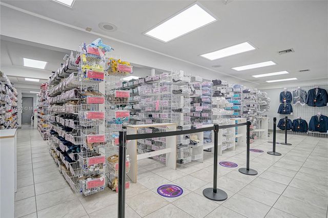 2924 W Flagler St, Miami, FL 33135