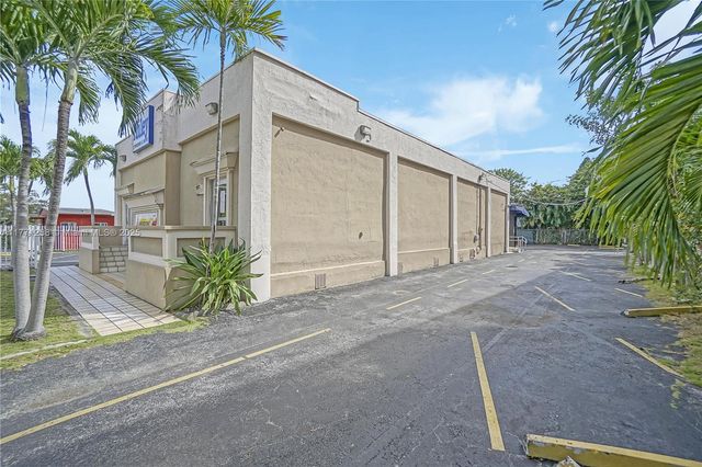 2924 W Flagler St, Miami, FL 33135