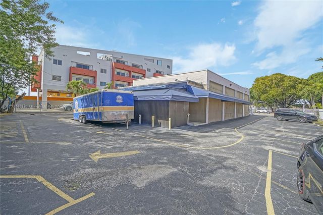 2924 W Flagler St, Miami, FL 33135